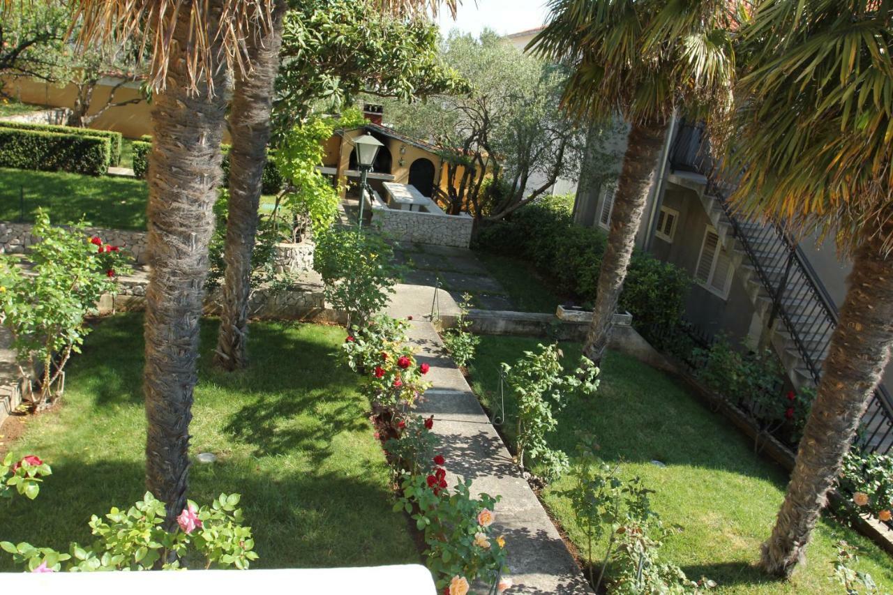 Vila Rojana Vodice Exterior photo